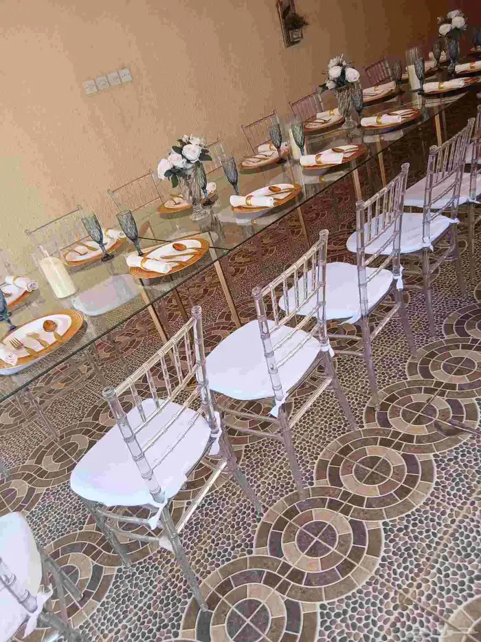 تجير كراسي طولات ديجي سماعات قهوجين صبابين رجال وحريم 5