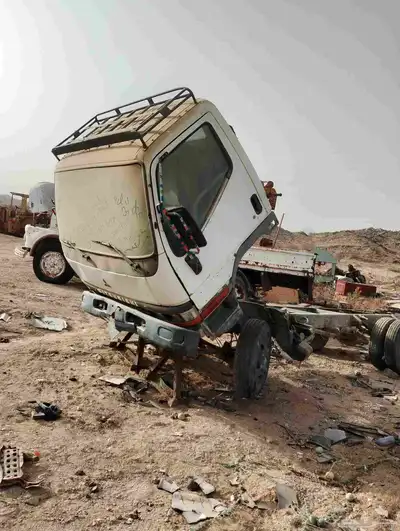 دينا متسوبيشي للبيع تشليح دفرنس قير مكينه جنوط موديل 2004 1