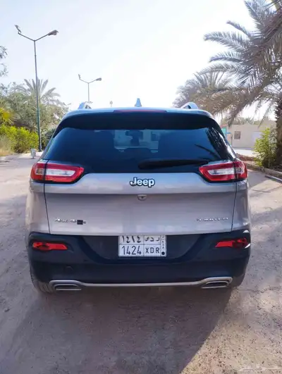 شيروكى 2016 ليمتد 5