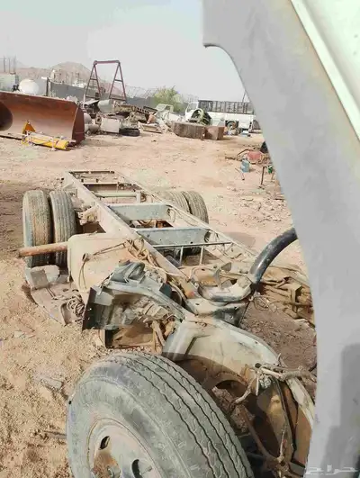 دينا متسوبيشي للبيع تشليح دفرنس قير مكينه جنوط موديل 2004 5