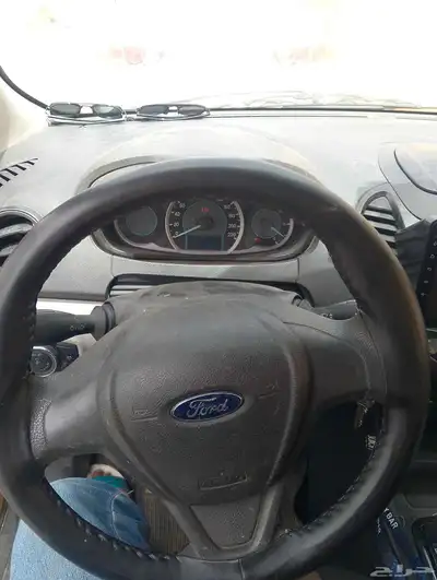 البيع 10الف فقط التواصل 4