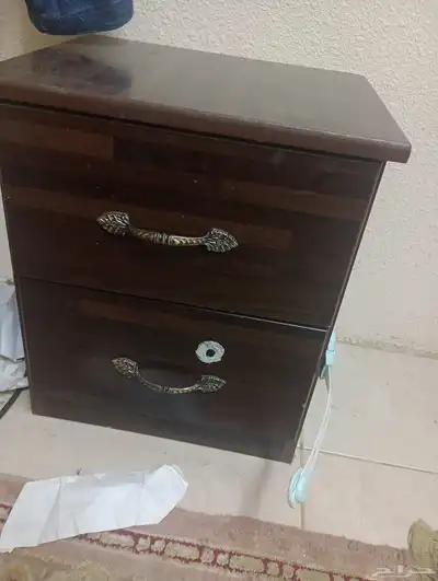 غرفة نوم وغرفة معيشه وسرير اطفال وسرير خشب 0