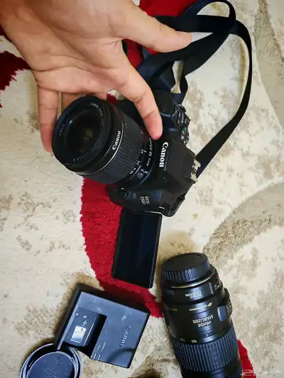 كاميرا كانون 250D 7