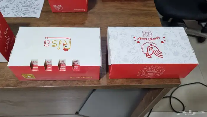 طباعة بوكسات واكواب واستيكر 4