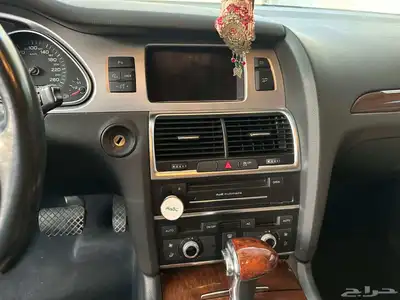 أودي Q7 موديل 2012 6