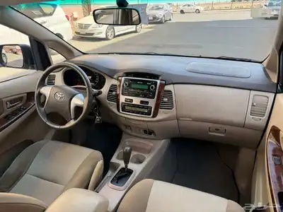 انوفا 2015 فل كامل بقمة النضافة وكالة الحد ممشى 260 14