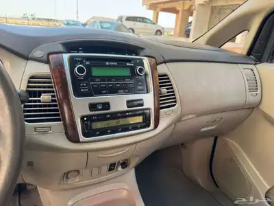 انوفا 2015 فل كامل بقمة النضافة وكالة الحد ممشى 260 24