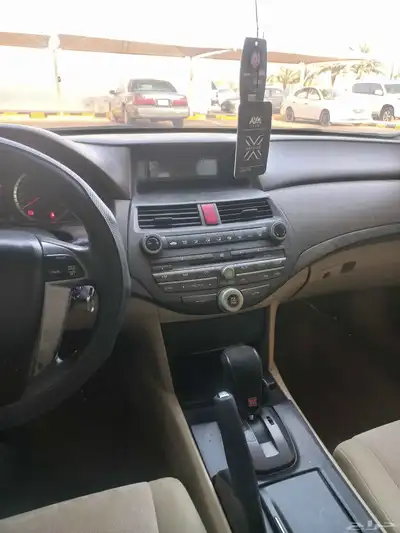 هوندا اكورد 2010 8