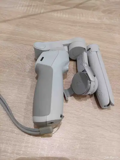 ستاند مانع اهتزاز للجوال تصوير الثابت dji 4 2