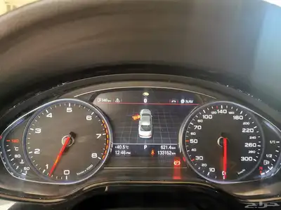 audi a8L 2012 1