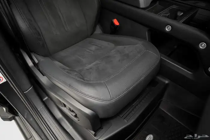 land rover defender 110 Carpathian Edition 2024 34