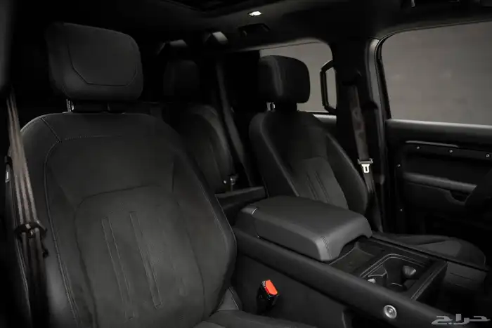land rover defender 110 Carpathian Edition 2024 35