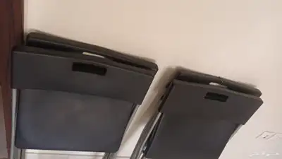 طاولة سفرة و كراسي و ديكور منزلي 9