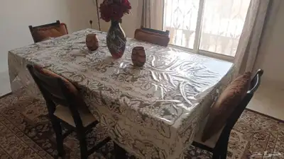 طاولة سفرة و كراسي و ديكور منزلي 1