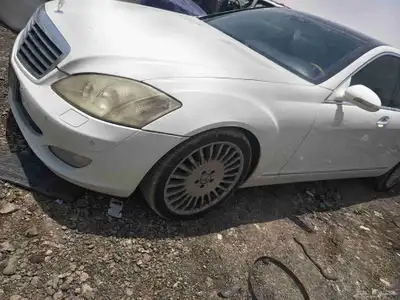 مرسيدس بانوراما s350 موديل 2008 تشليح قطاع غيار فقط لاغير 5