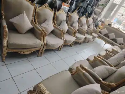 مجلس كنب كلاسيكي يكفي 20 شخص مجدد بويا وقماش 0