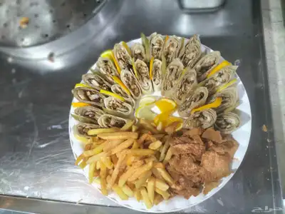 معلم شاورما شك وتتبيل يبحث عن عمل في تبوك 5