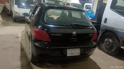 سياره بيجوه 1