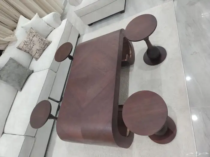 طاولة قشر الجواز 2