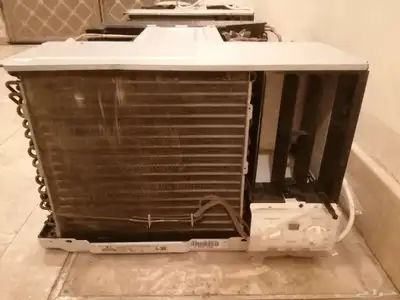عدد2مكبف LG. بحاله ممتازه 3