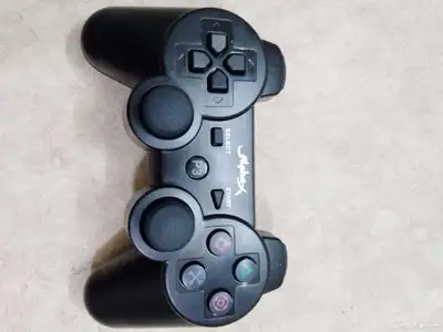 للبيع بلاستيشن 3 2