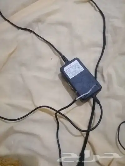 شواحن لابتوب.. عدد اتنين شاحن 0