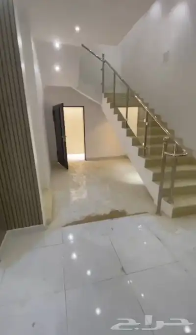 فيلا للبيع بالخرج حي الدانه 7
