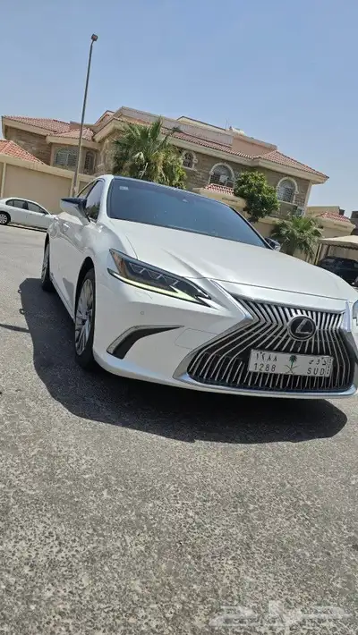 لكزس es 350 dd فل كامل 2021 8