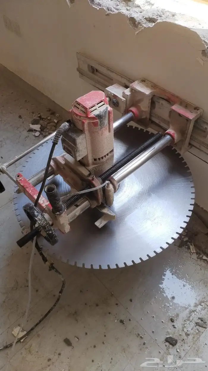 فتحات الخرسانية ومنشار قص 0