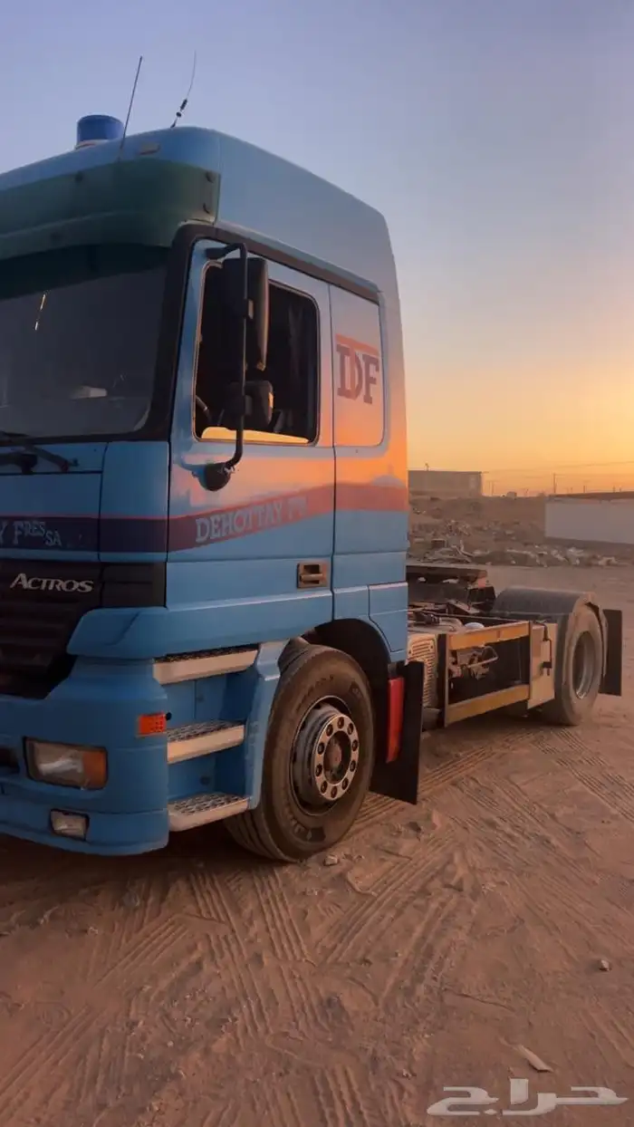 راس سحب غرف كرفانات تيادر قلابات لوابد توانك سطحات 0