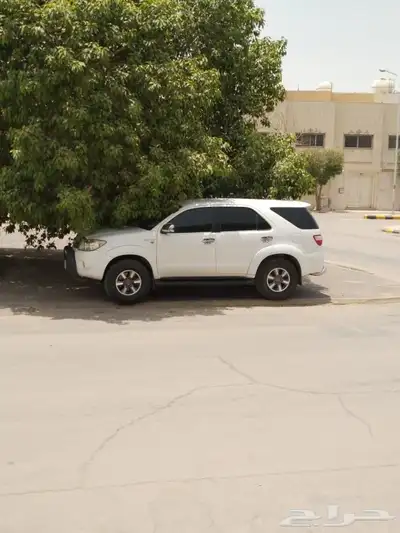 فور شنر 2009 للبيع وكاله بدون رش اسبر الوكاله موجود 0