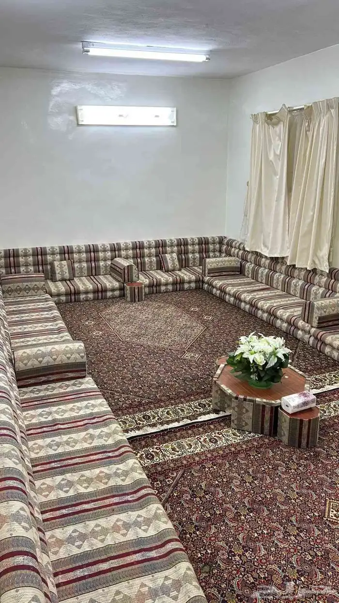 بيت دورين للايجار اليومي على طريق السودة 3