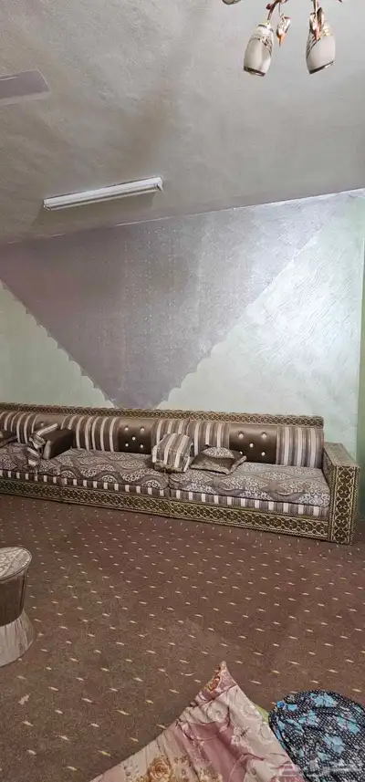 كنب مجلس كامل للبيع 2