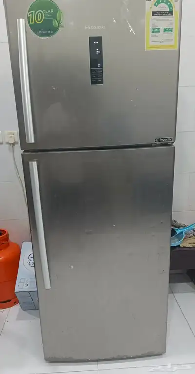 ثلاجه منزليه مستعمله نظيفه والصور موجوده خرب فيها الماطور 0