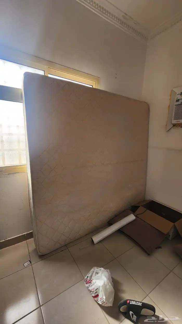 فرشه مستخدم نظيف 0