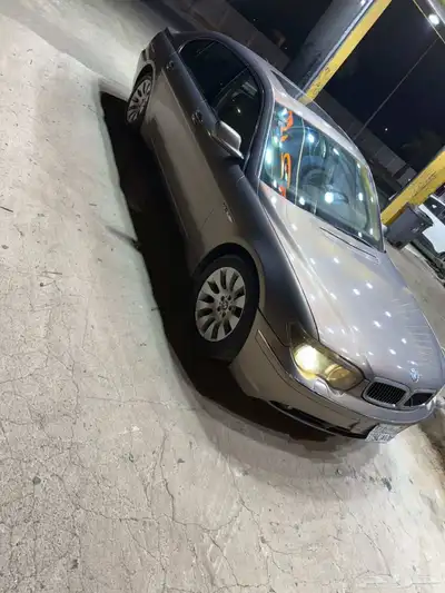 BMW 760Li. 2004 نضيف جدا فيه بعد الملاحظات من الوقوف ماش 6