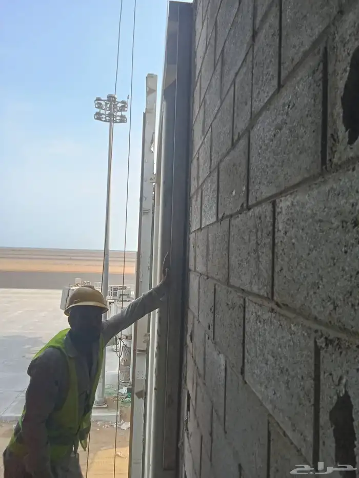 مقاول بناء مصري 24