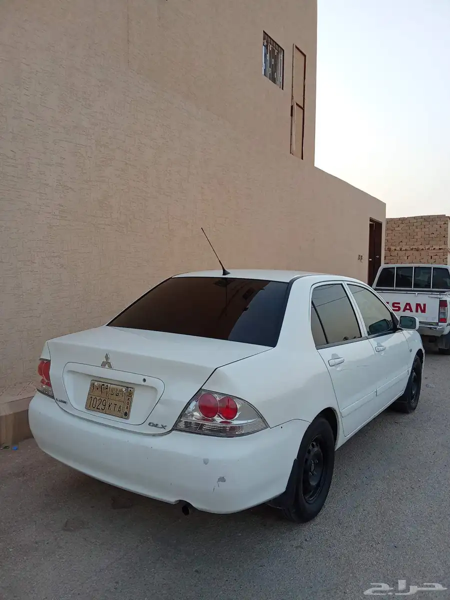 مستبيشي لانسر 2008 5