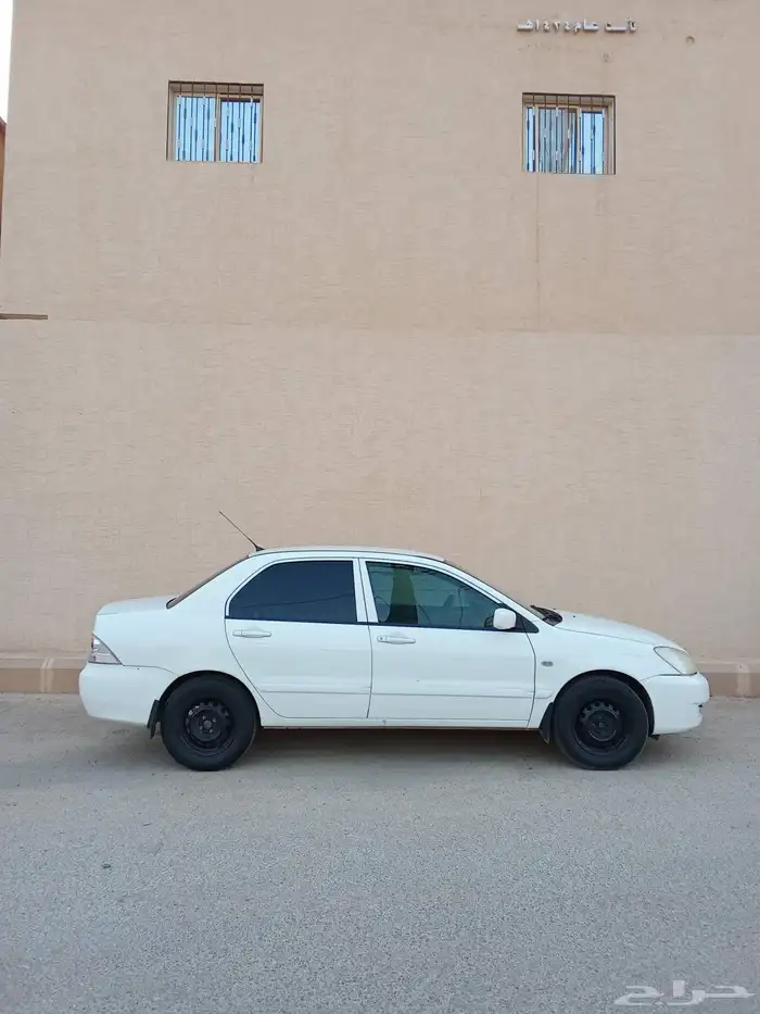مستبيشي لانسر 2008 1