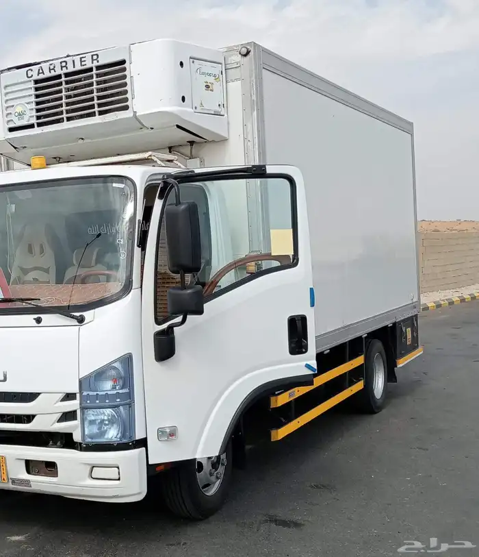 ديانه ثلاجه تبريدوتجميدوجاف بالمشورمع السائق في الرياض 0