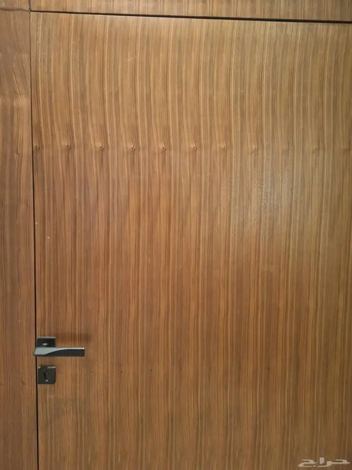 ابواب خشب جديد باب سنديان جوز مغنو 1