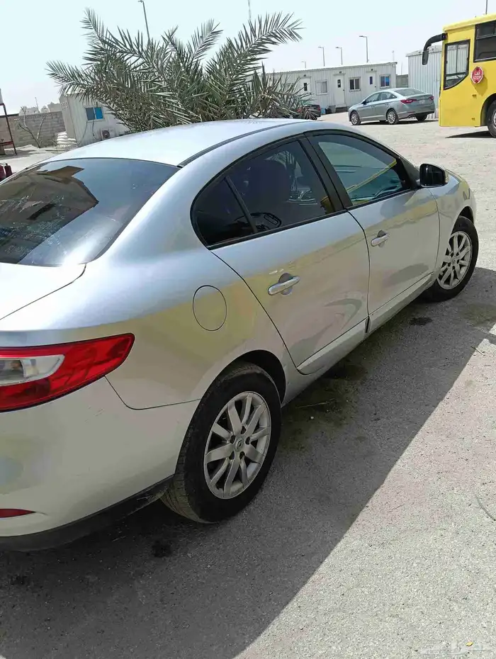 رينو فلونس موديل 2012جيراتومتك موتر جديد ممشي 190الف السعر12 0