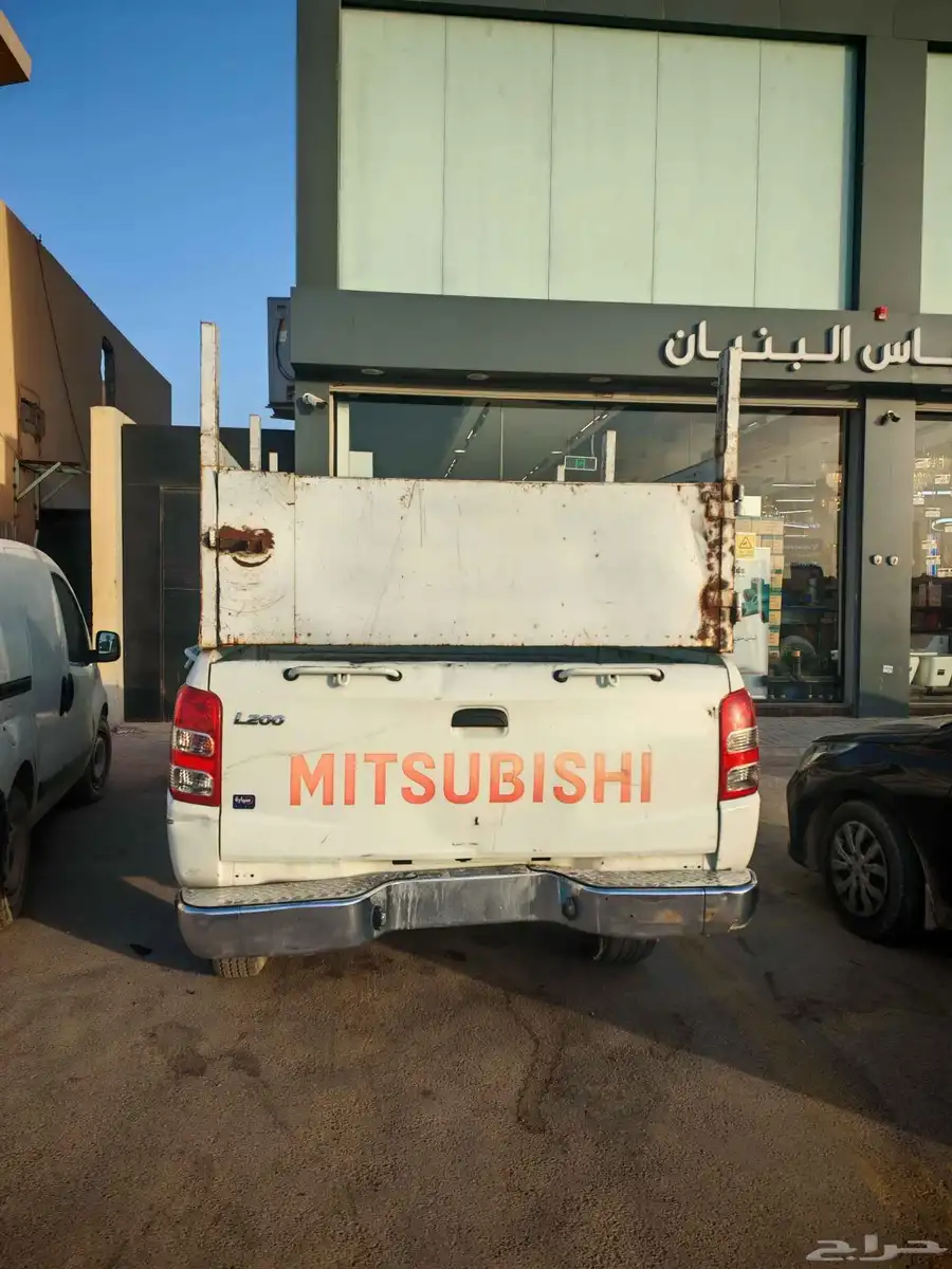 سيارة ميتسوبيشي L200 موديل 2018 بيكب غمارتين دبل للبيع 2