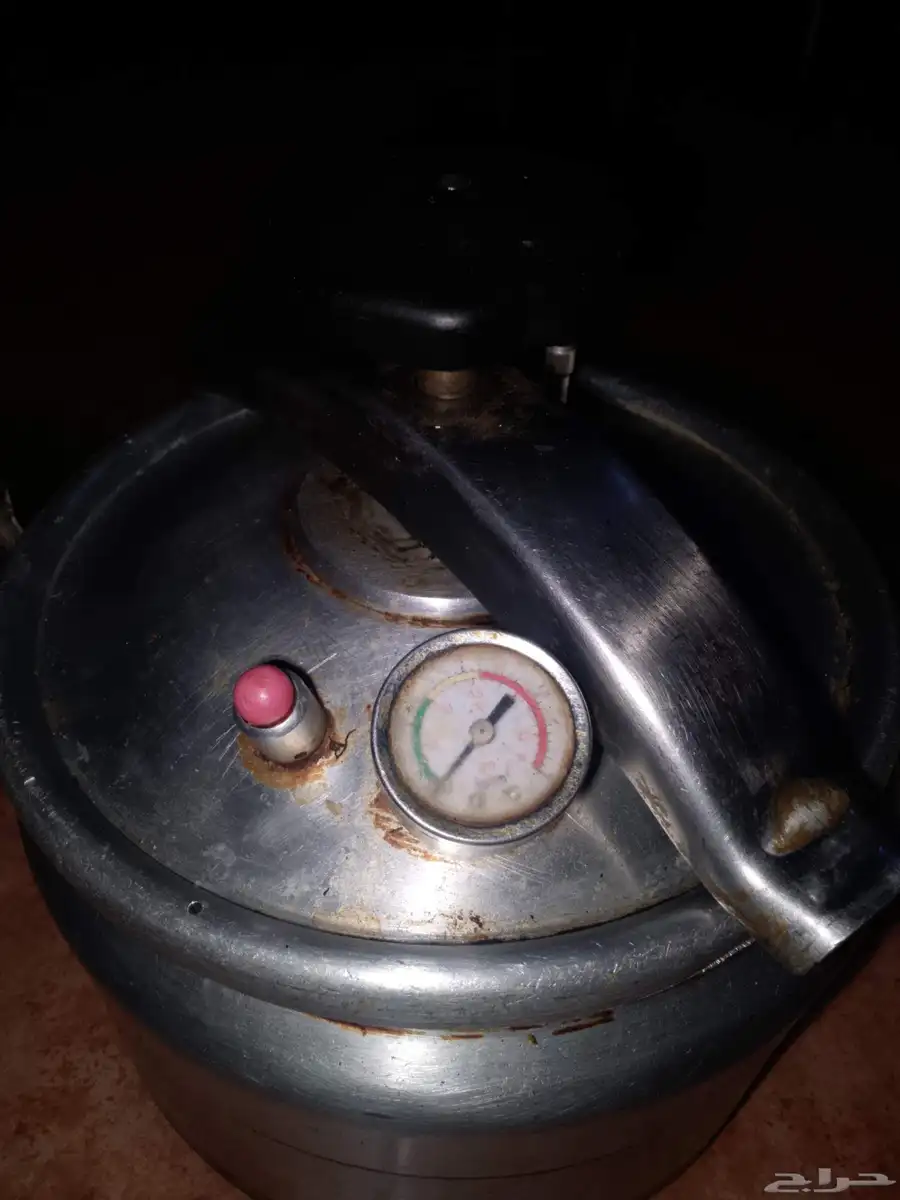 للبيع. دلآل..وجدور طبح. سوريات والسيف والرسلان العدد 4 23