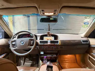 BMW 760Li. 2004 نضيف جدا فيه بعد الملاحظات من الوقوف ماش 1