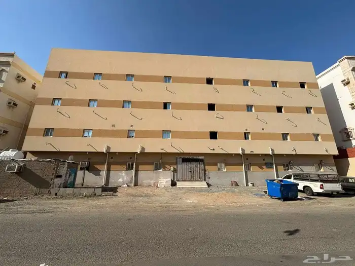عماره للايجار بالكامل حي الحمدانية 1
