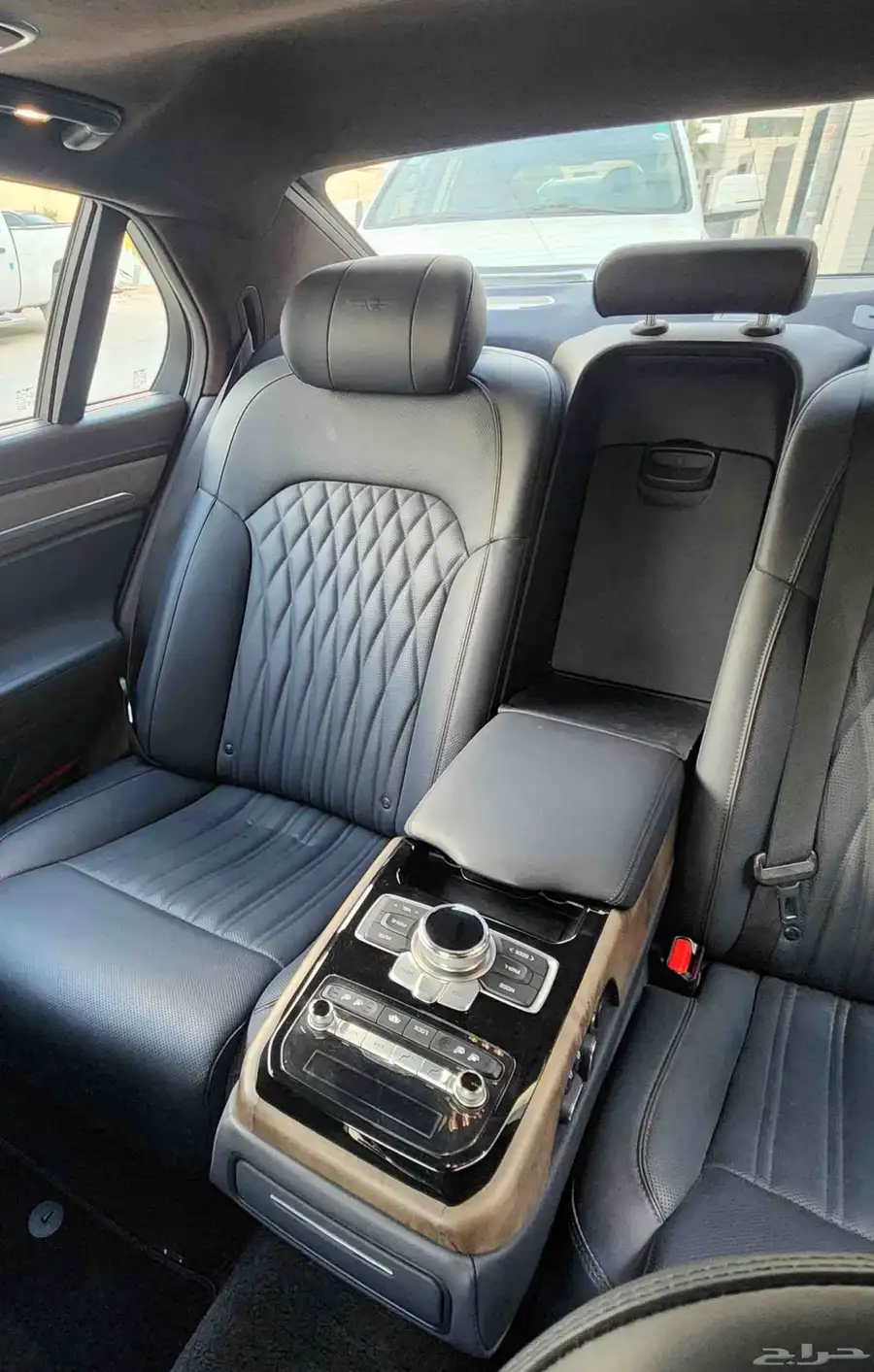 جنسس G 90 موديل 2021 8