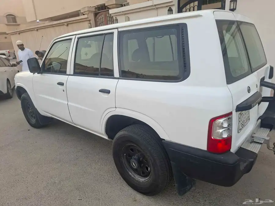 نيسان جيب 2003 7