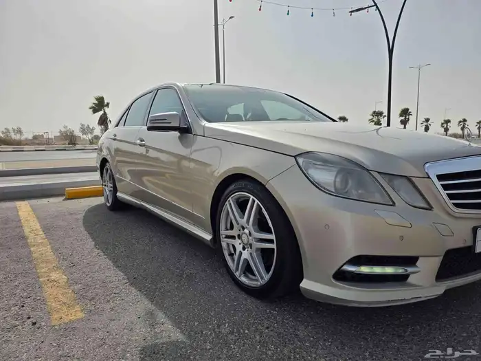 مرسيدس E300 2012 6