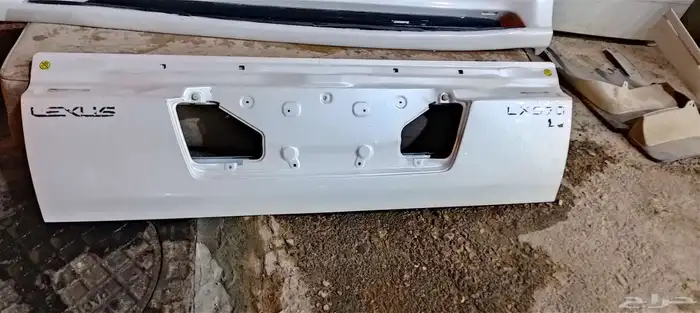 اغراض جيب لكزس للبيع 7